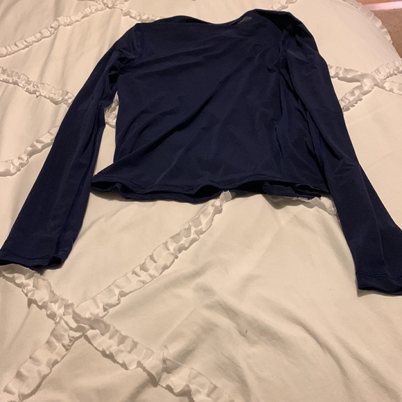 Lululemon Sheer Navy Top - Picture 2 of 3